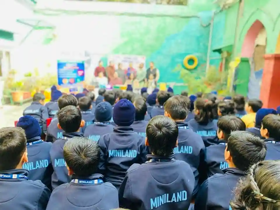 Miniland Preparatory School 14