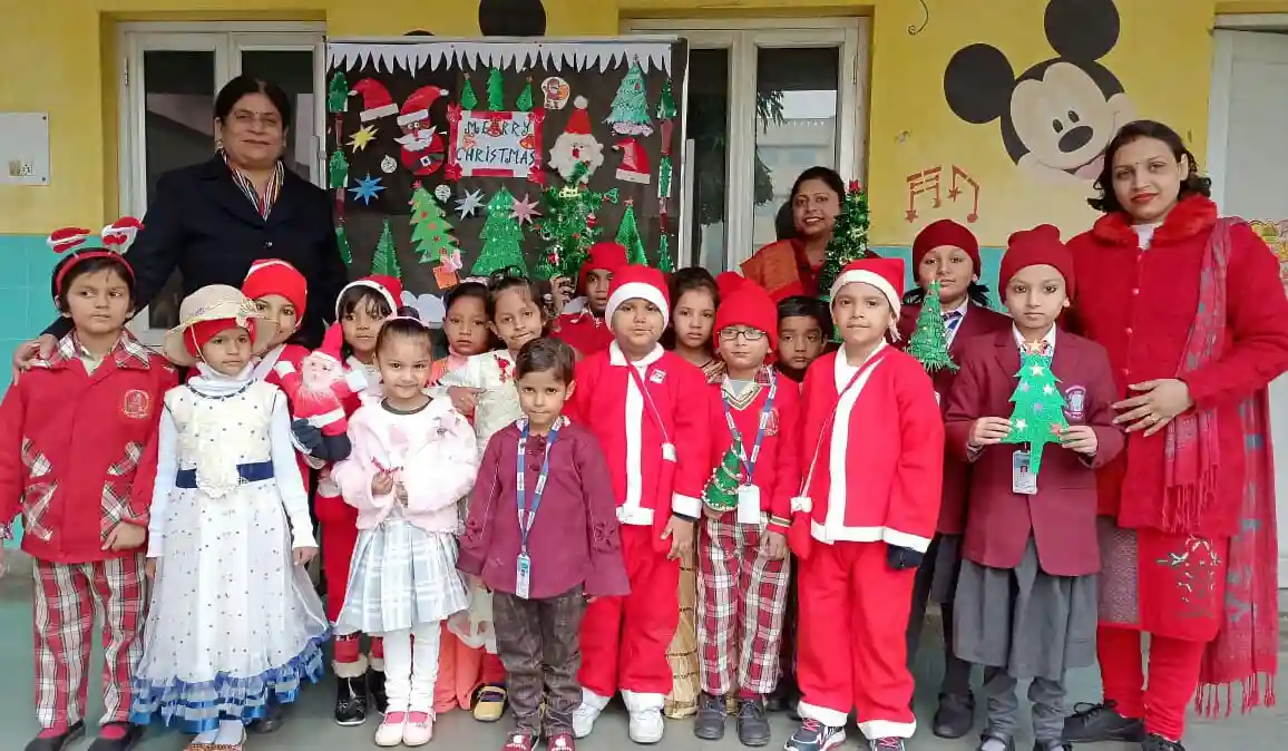 Navyug Public School 13