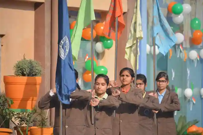 Om Shanti Senior Secondary School 16