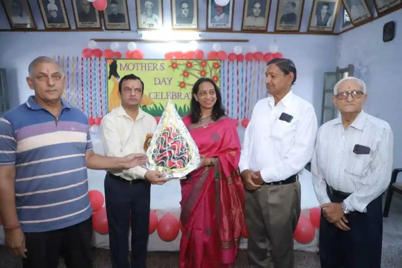 Shambhu Dayal Modern School 4
