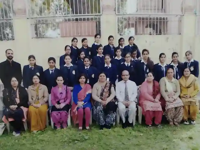 Shambhu Dayal Modern School 7
