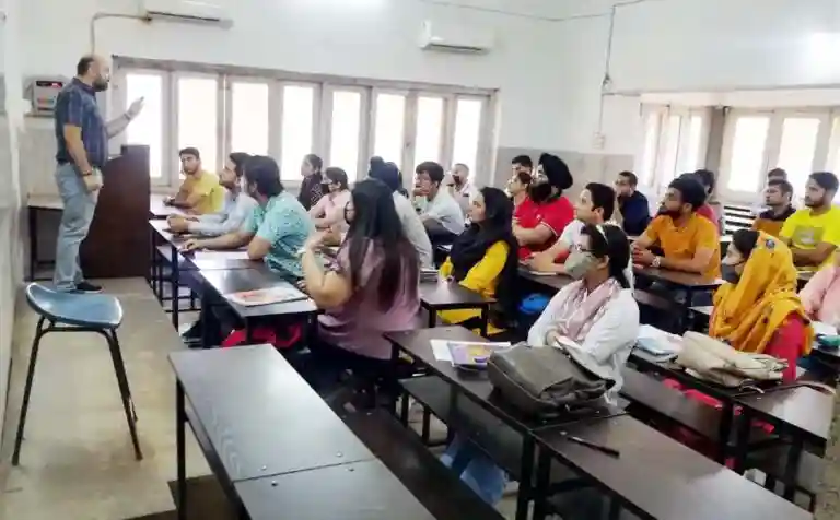 Shiv Modern Senior Secondary School 3