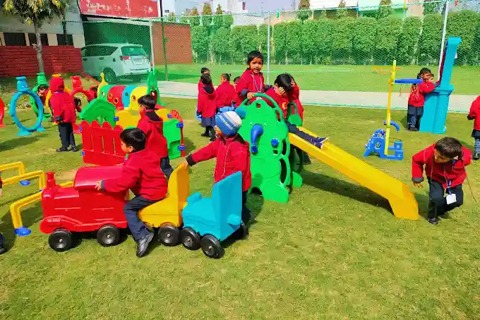 Shiv Modern Senior Secondary School 4