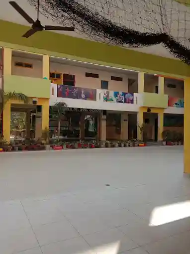 Shiv Shakti Senior Secondary School 3