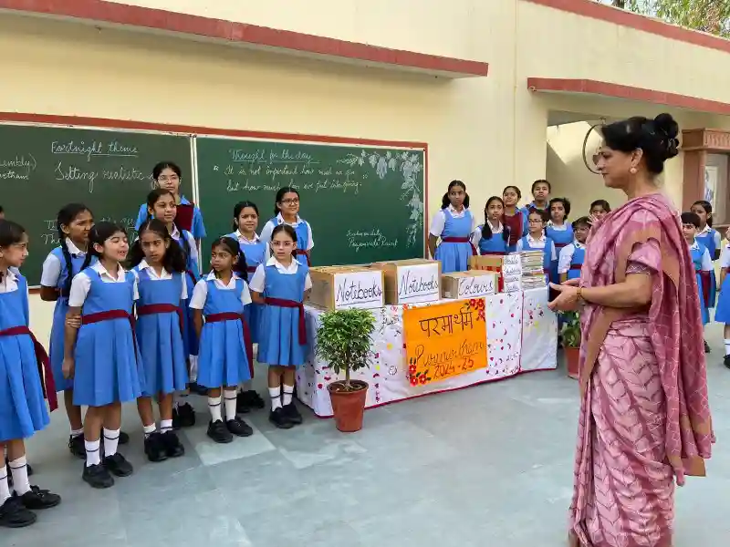 Maharani Gayatri Devi Girls' School 4