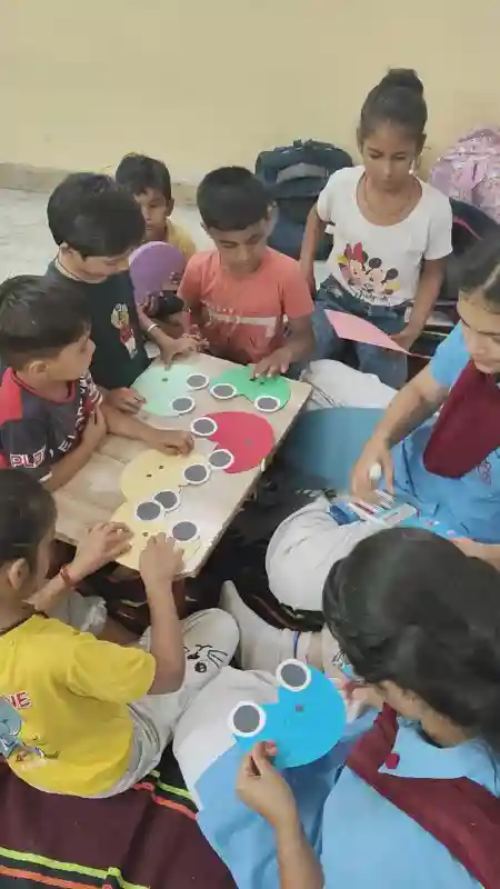 Maharani Gayatri Devi Girls' School 7