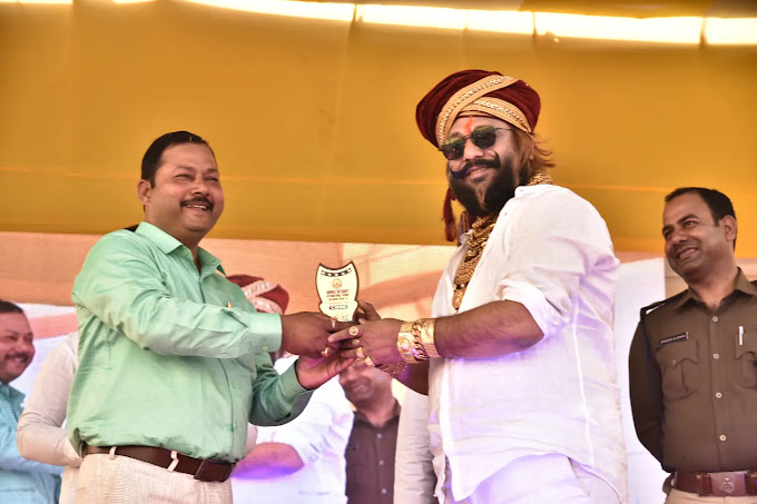 Annie Besant International School 11