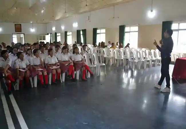 Hollotoli School 10