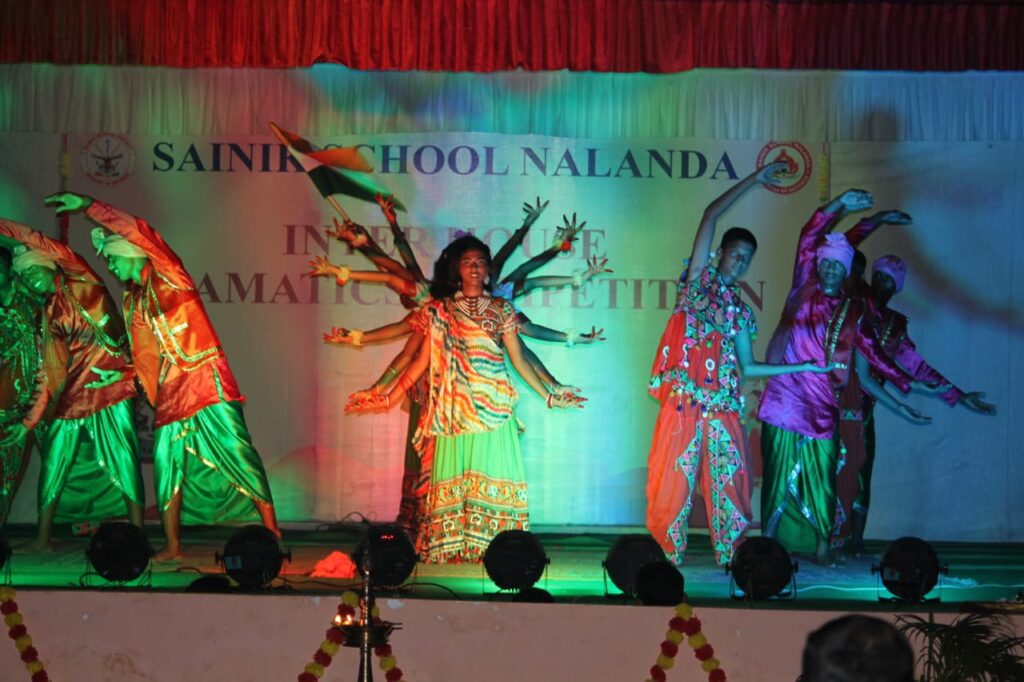 Sainik School 19