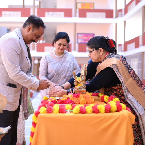 GD Goenka Public School 5