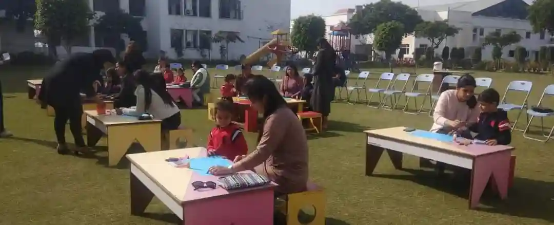 Delhi Public School 11