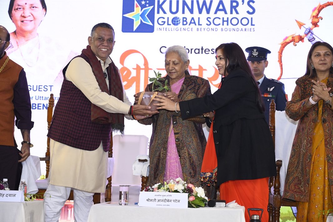 Kunwars Global School 19