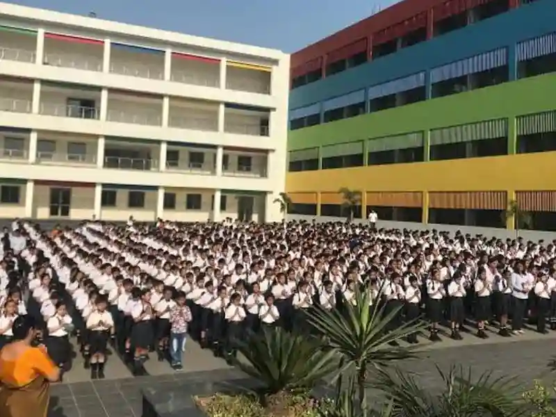 M.M. International School 6