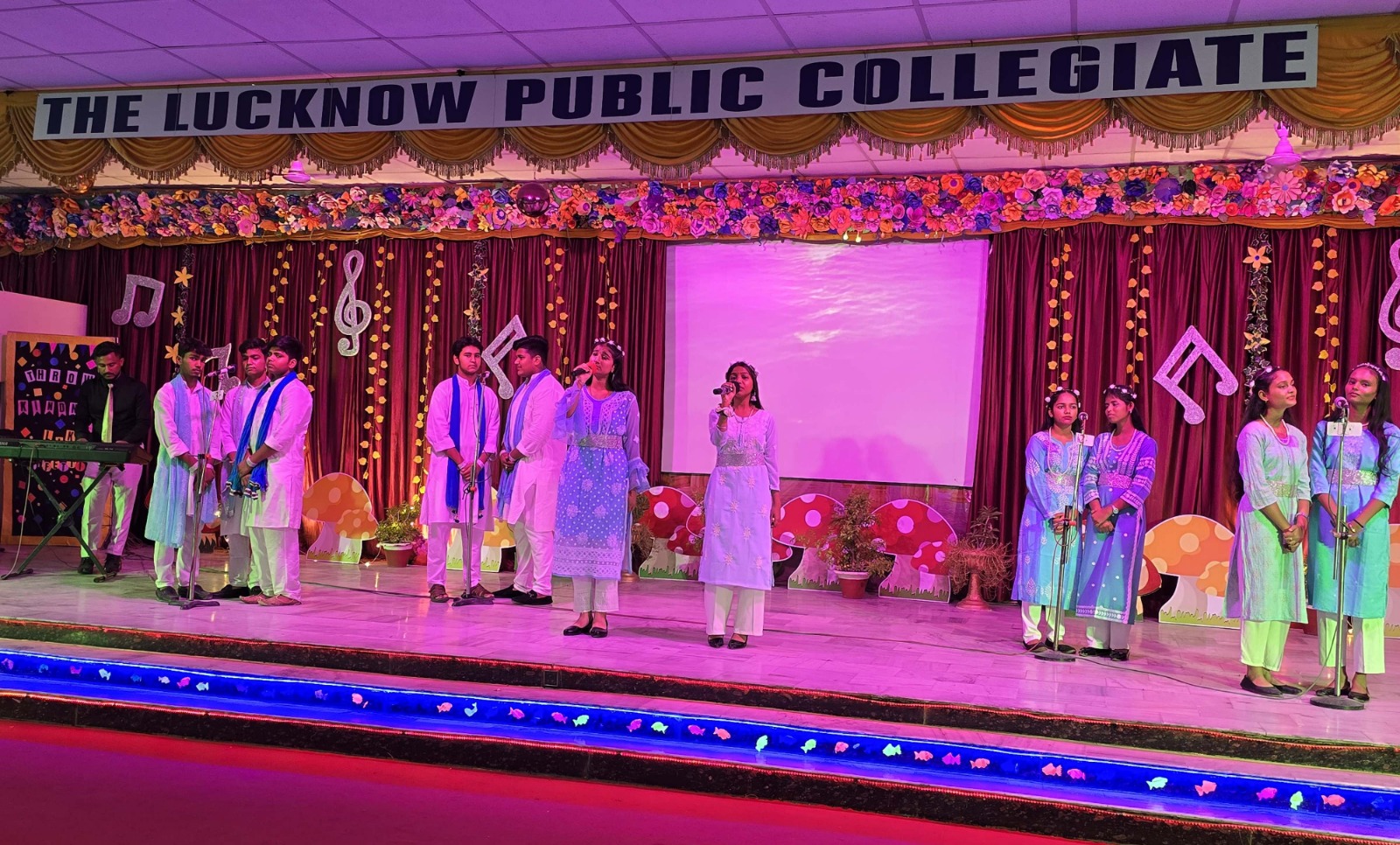 The Lucknow Public Collegiate 28