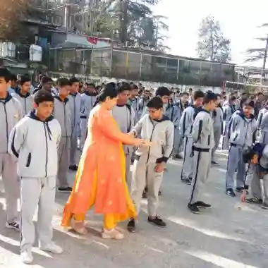 Laureate Public School 11