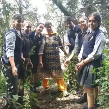 Laureate Public School 10