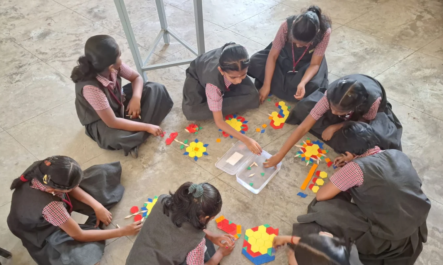 Noyyal Public School 2