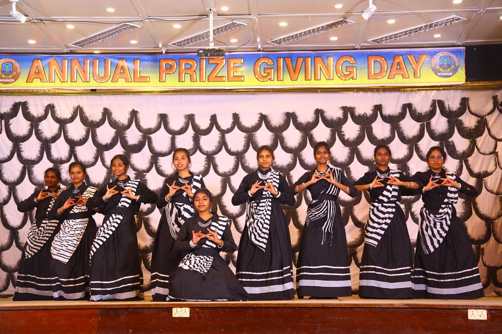 Stanes Anglo-Indian Higher Secondary School 28