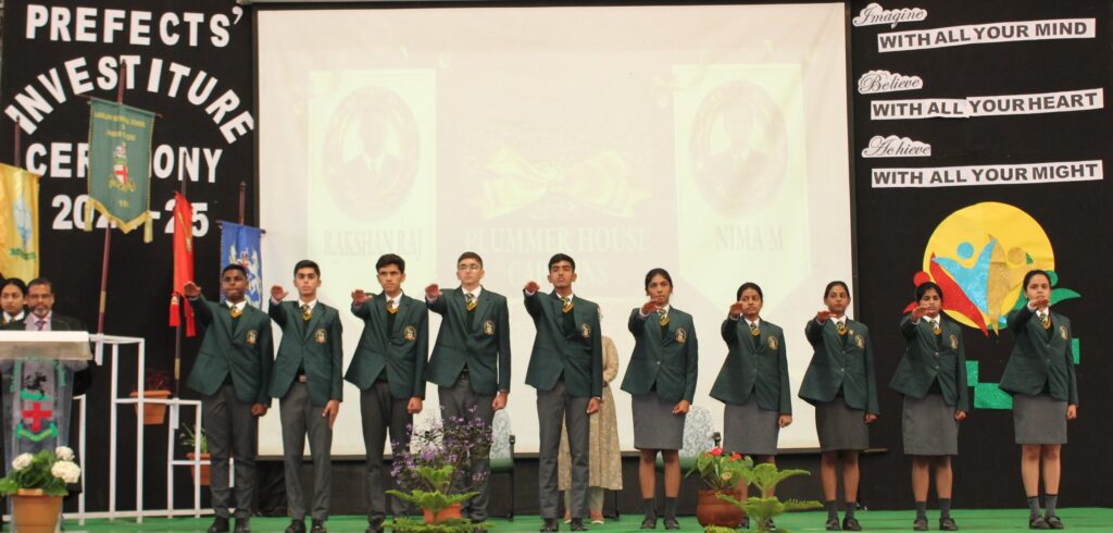 The Laidlaw Memorial School And Junior College 11