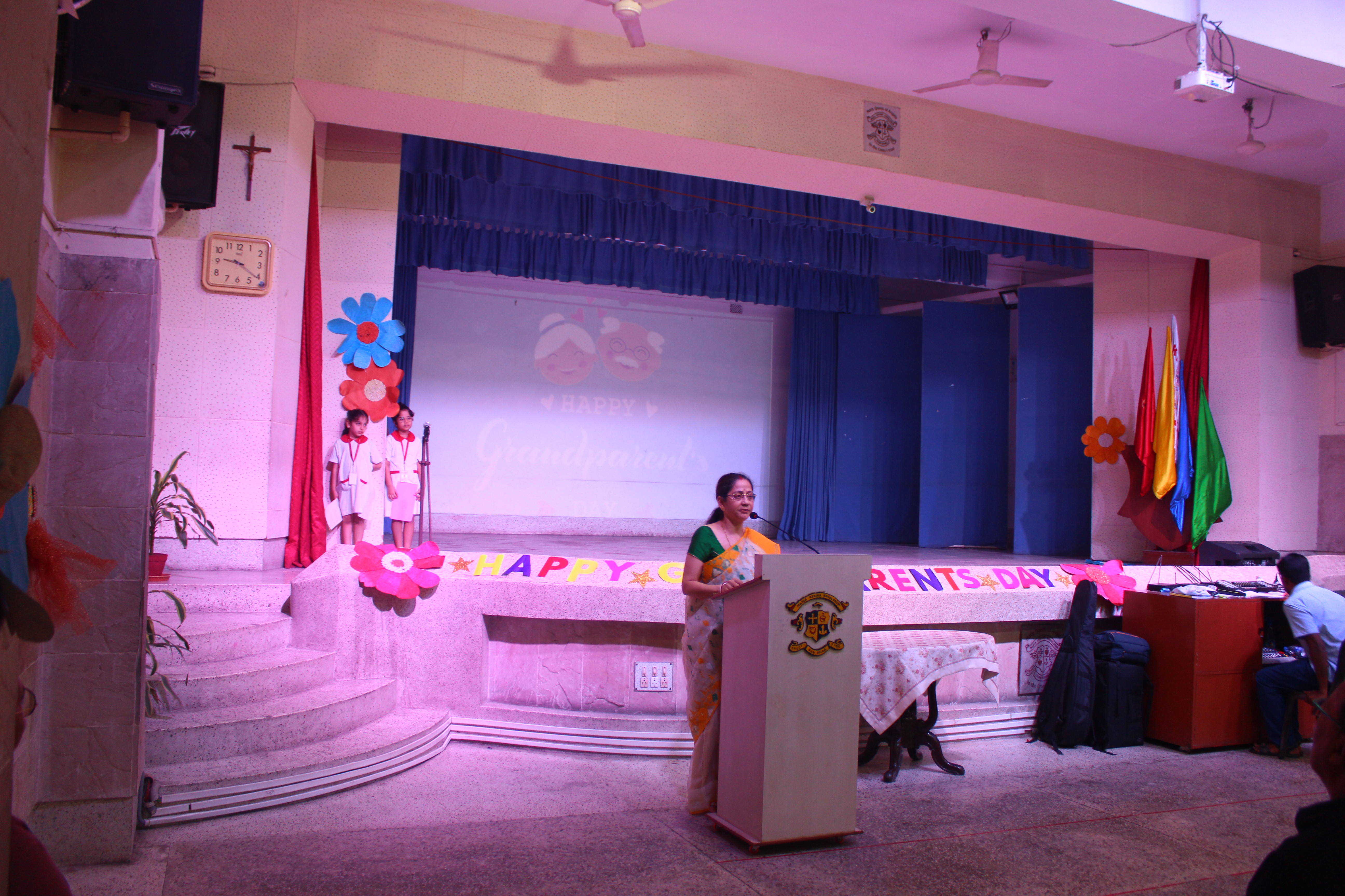 Loreto Day School Bow Bazar 22