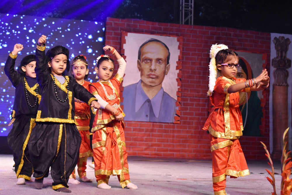 Amity International School 11