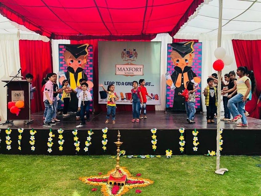 Maxfort School 9