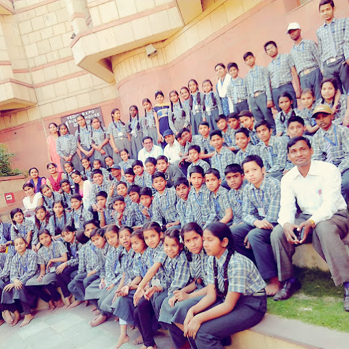 Prabhakar Model School campus 5