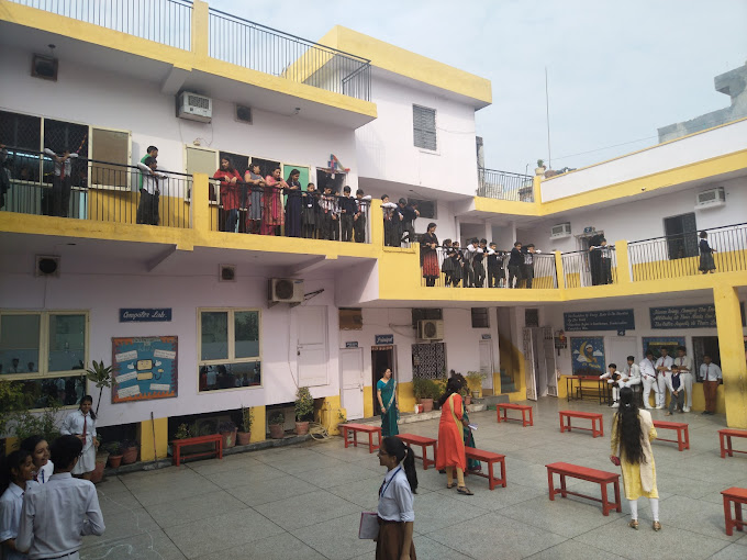 S.D Public Secondary School campus 2