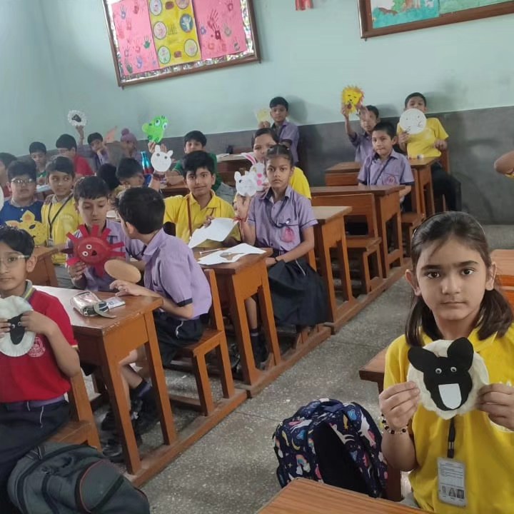 S.D. Public School 4