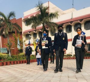 SM Arya Public School 10