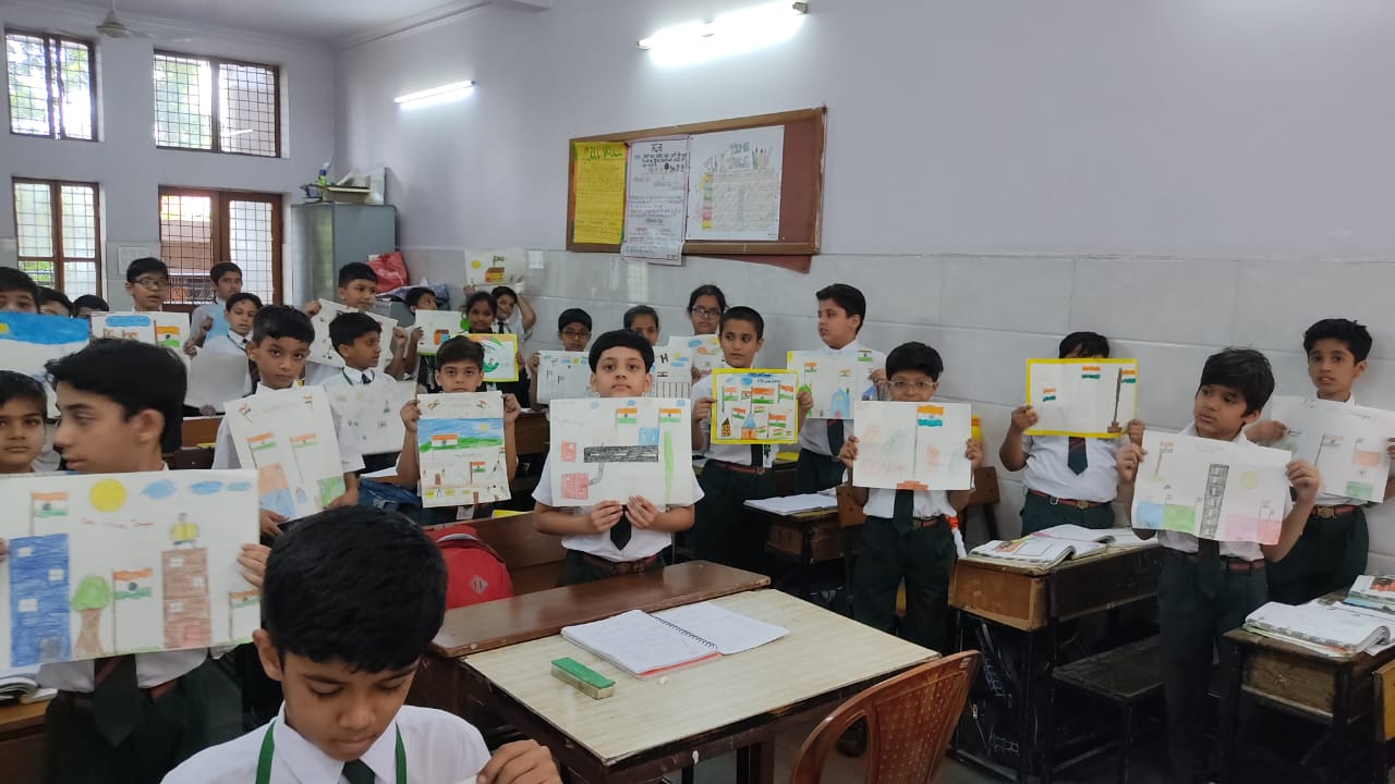 Crescent School 27