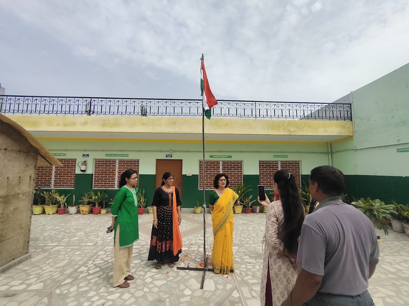 Sona Public School 11