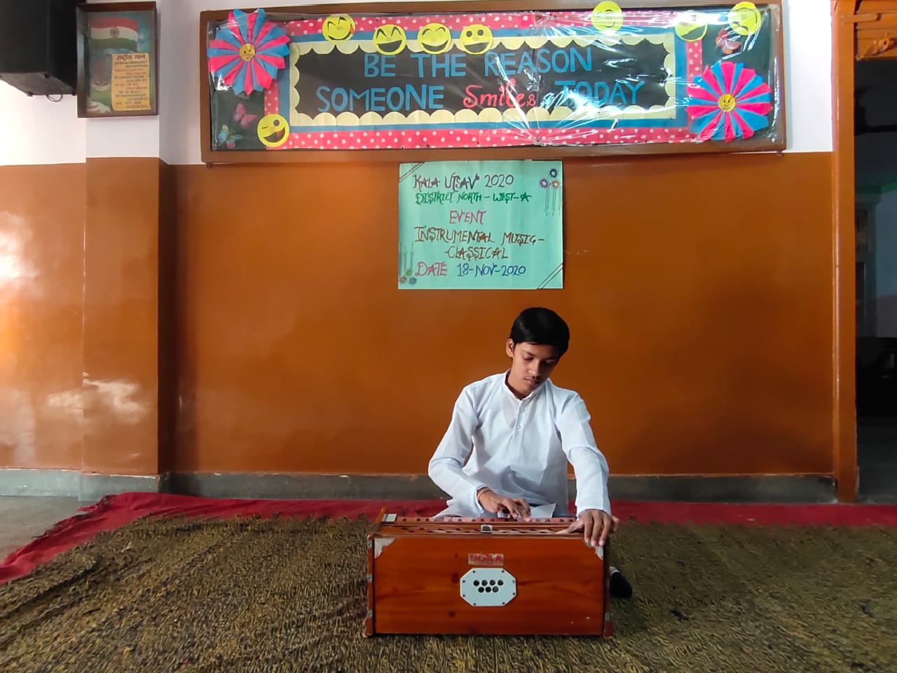 Sona Public School 12