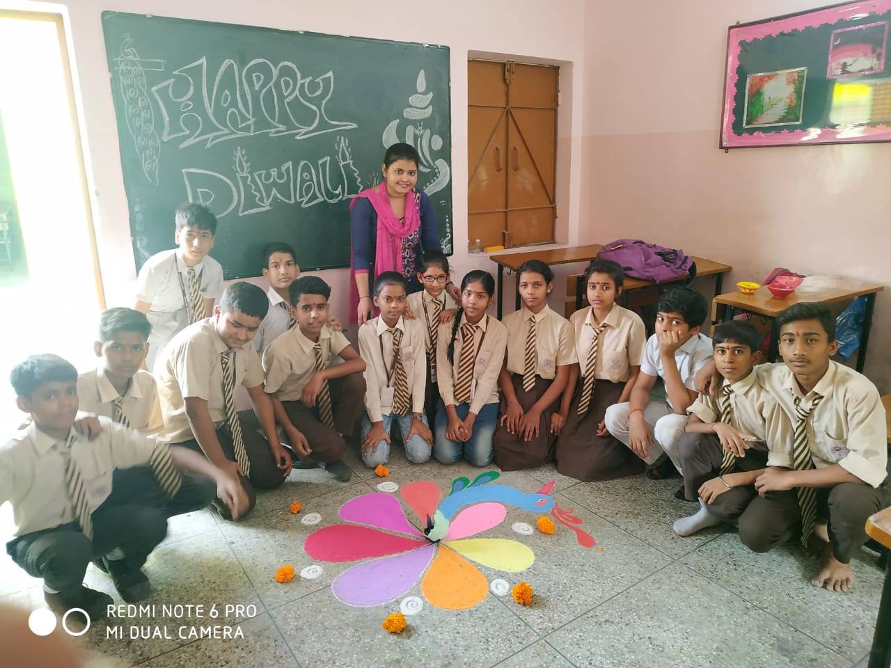 Sona Public School 18