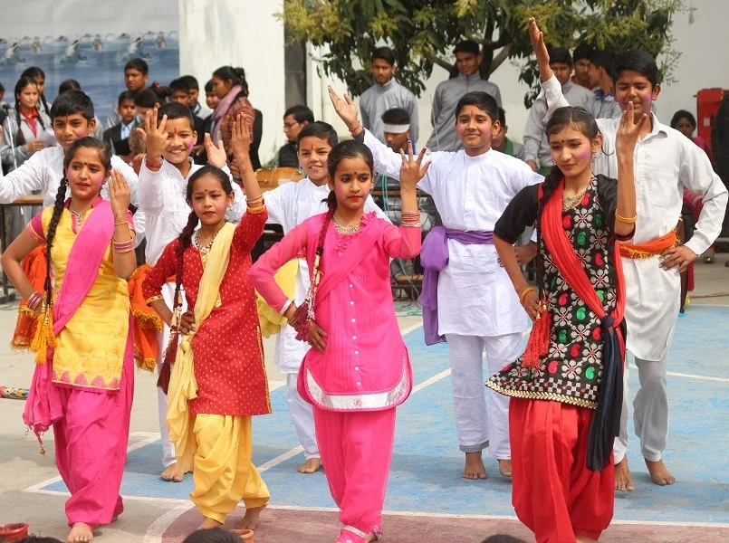 The Vivekanand School 23