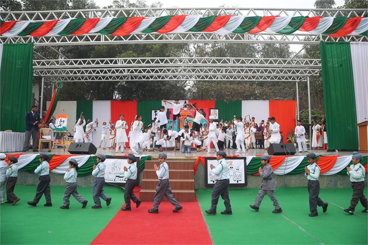 Brain International School 24