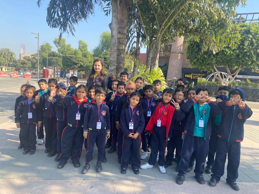 Rashtra Shakti Vidyalaya 12