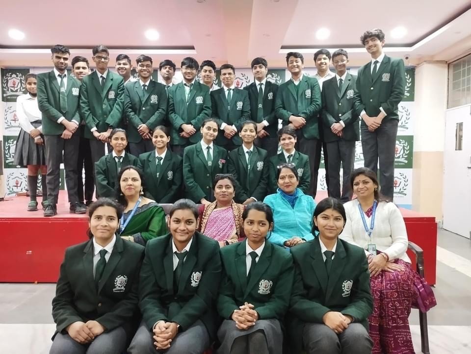 Delhi World Public School 13