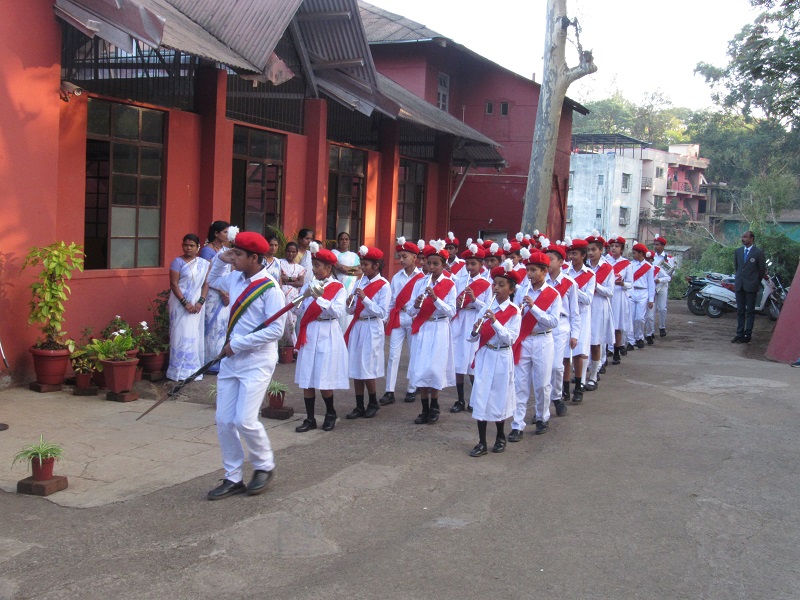 S. M. Batha High School 15