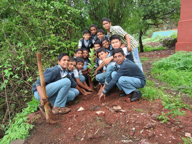 S. M. Batha High School 27