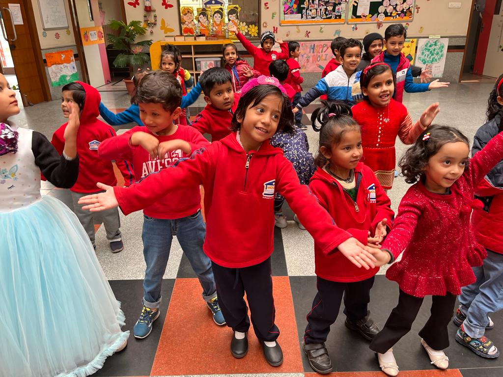 MOUJ International School 7