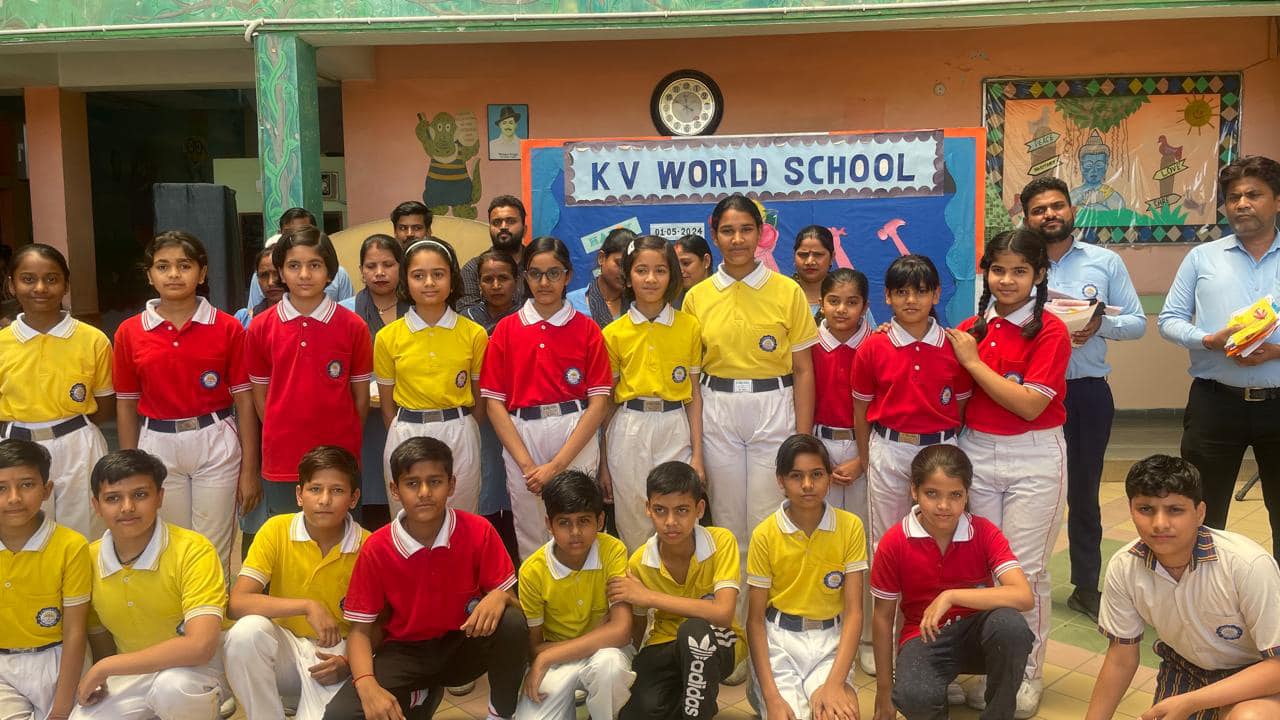K V World School 6