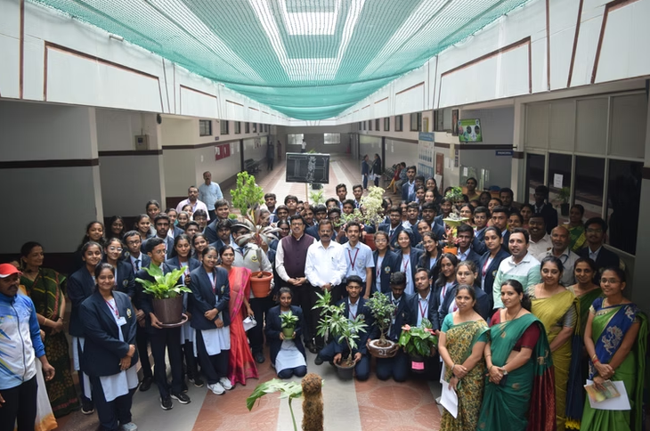 RNS Pre University College campus 2