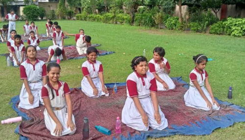 Calcutta Airport English High School 7