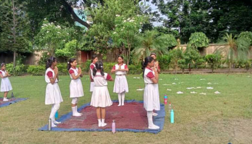 Calcutta Airport English High School 12