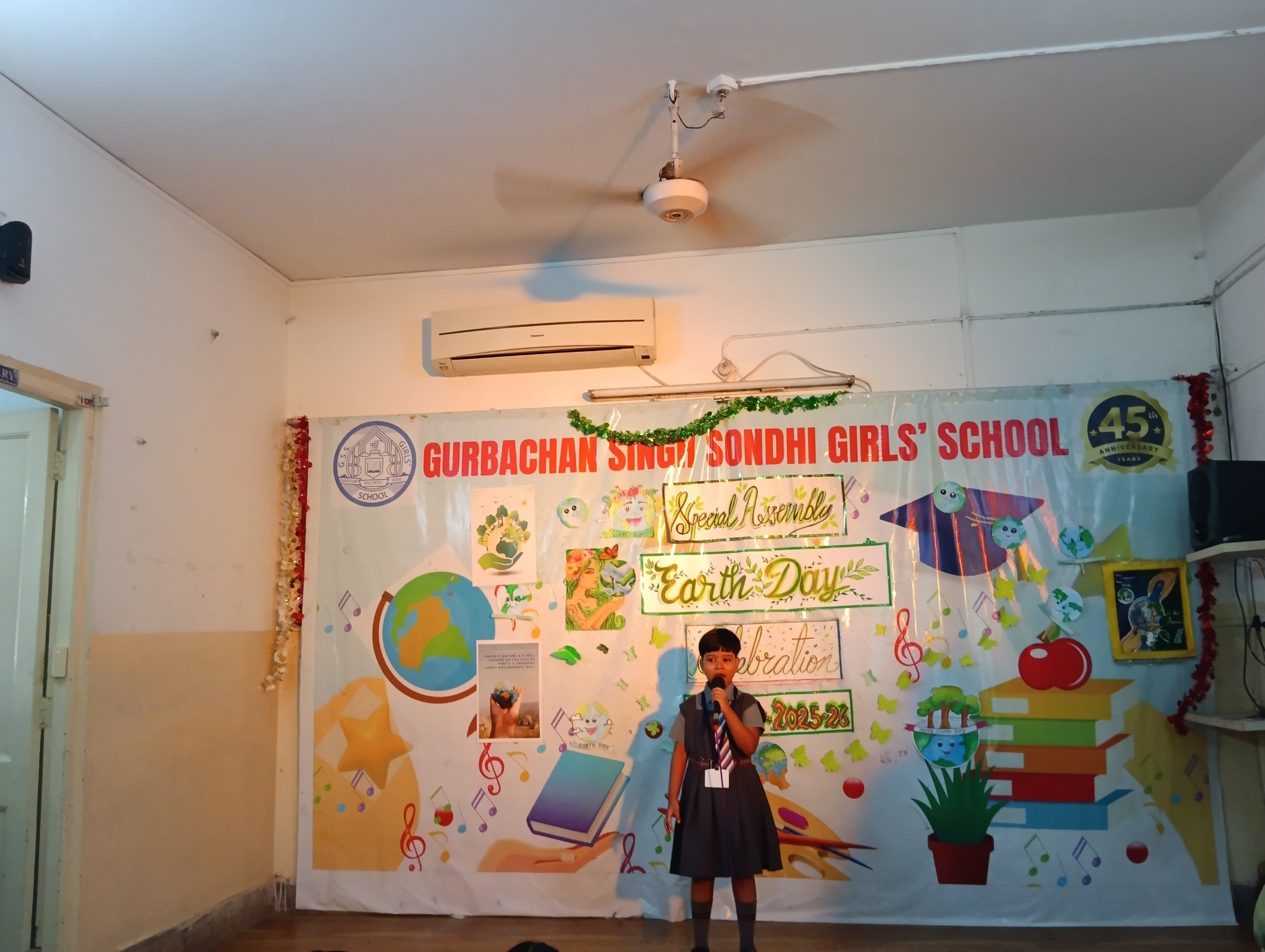 G.S.S. Girls School 10