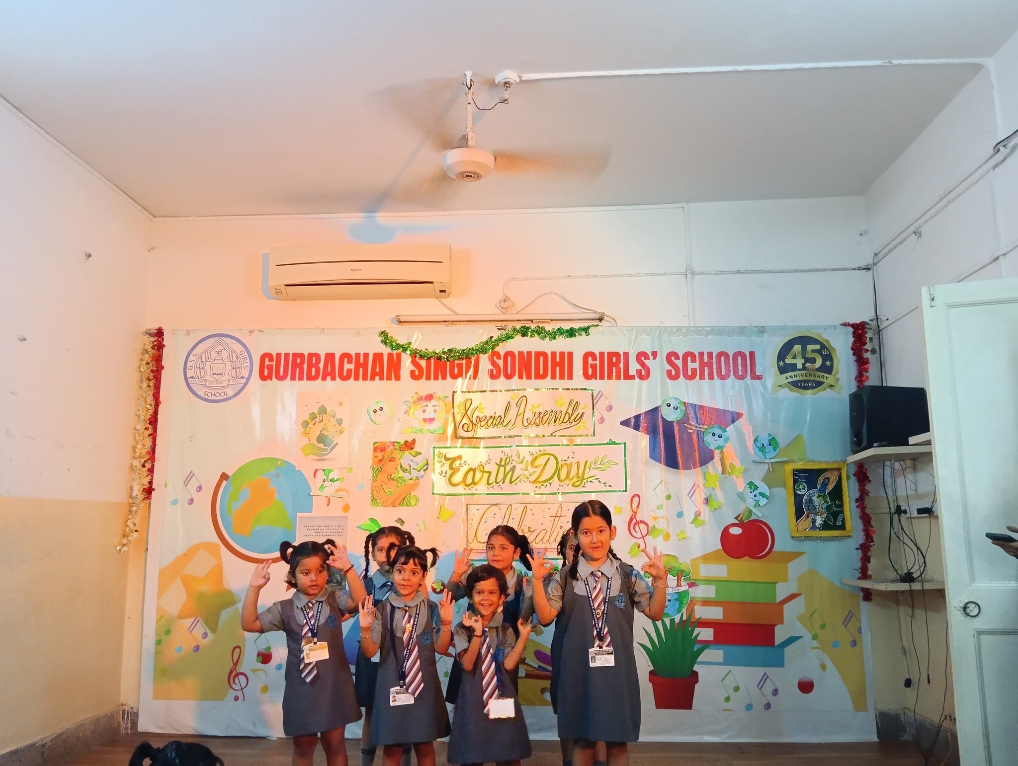 G.S.S. Girls School 14