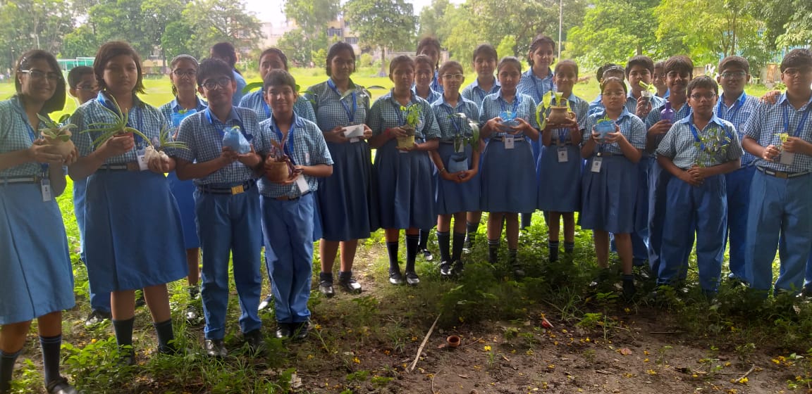 Hariyana Vidya Mandir 12