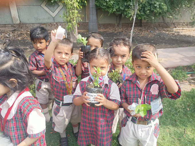 Sarla Chopra D.A.V. Public School 6