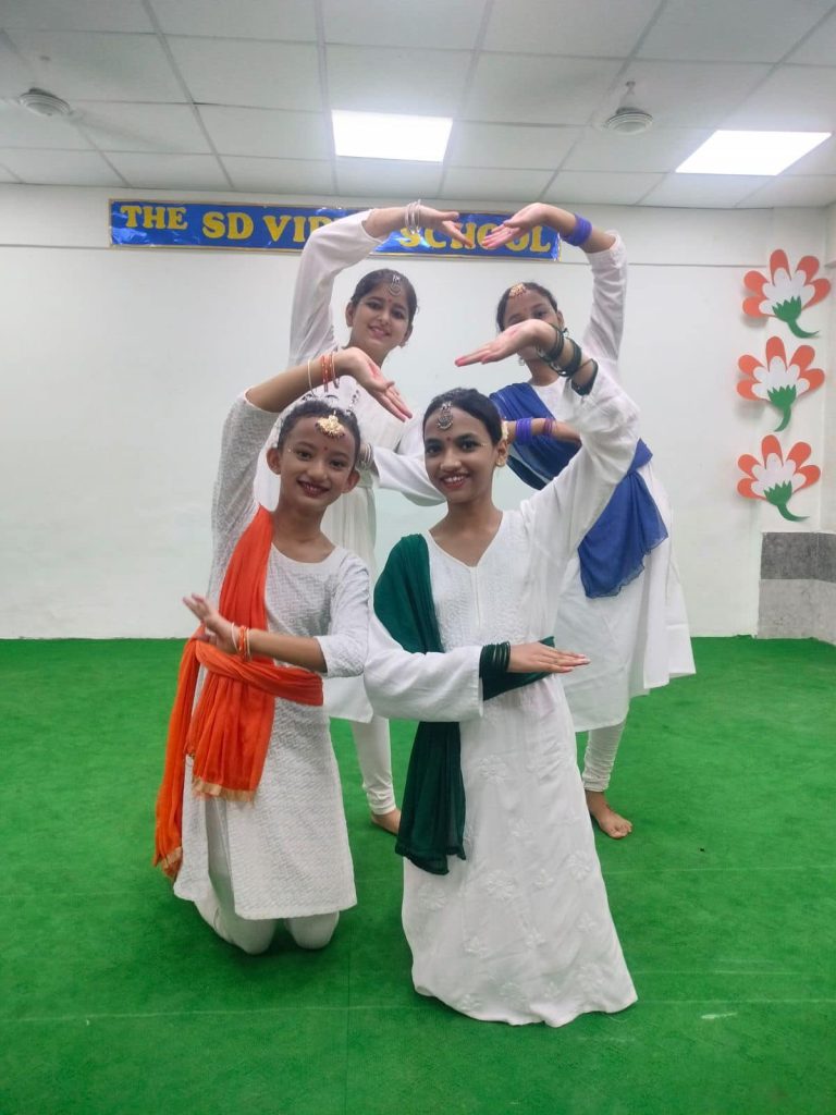 The SD Vidya School 18